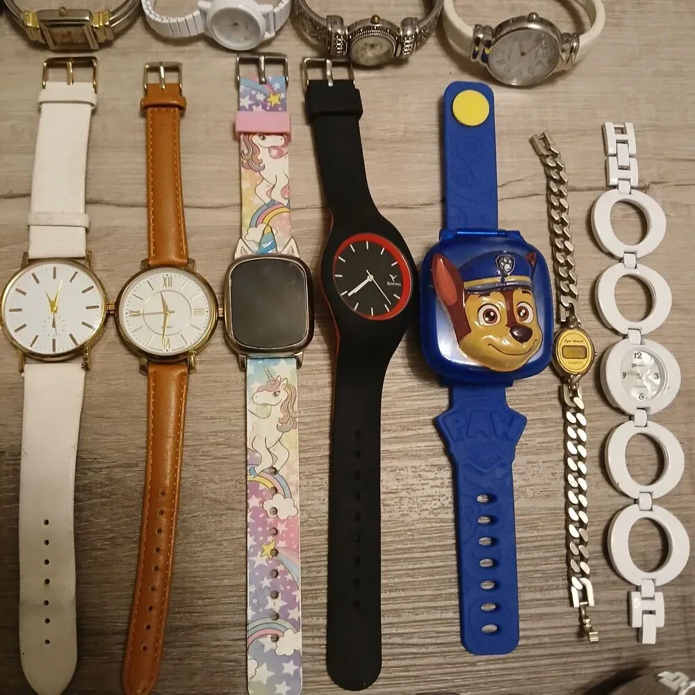 Huge Watch Lot of 40+ Mixed Brands Vintage & Modern Parts/Repair Untested-Box D5